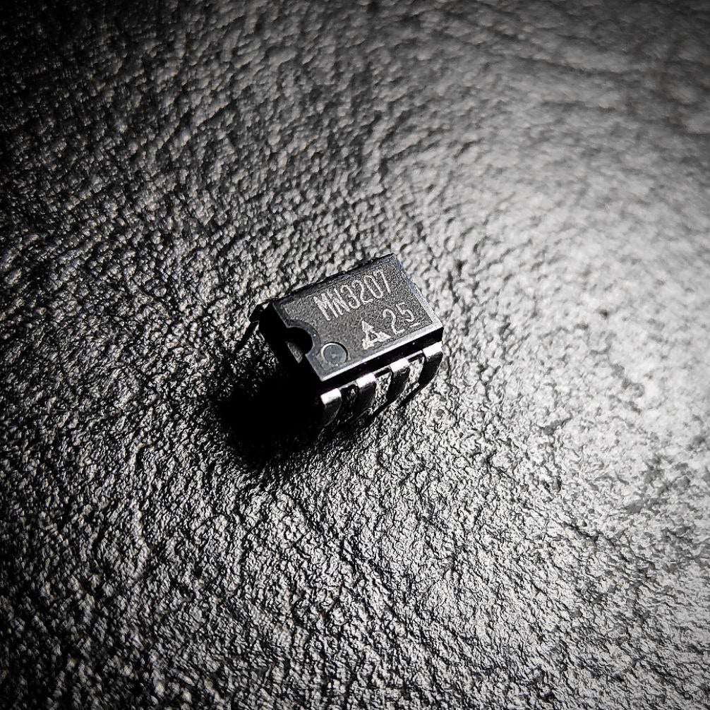 Airborn Flanger features a MN3207 from Panasonic/Matsuhita